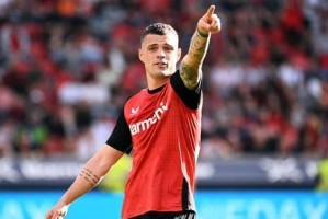 金年会官方入口-关于英超赛前走向成谜，勒沃库森单刀错失，气氛紧张，资深球员宣示担当的信息